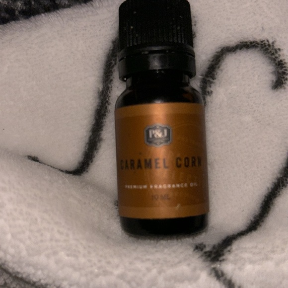 Fall essential oils - Picture 3 of 5